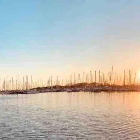 아파트 Charmant Studio Bord De Mer 아그